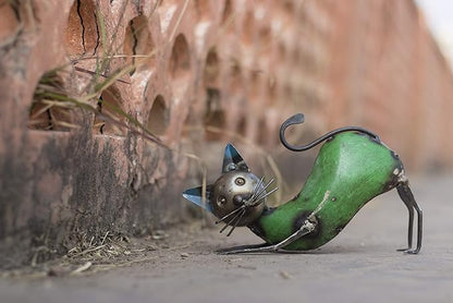 DeKulture Handcrafted Metal Cat Figurine (Pandiculated Inches) - Decorative Statue for Home & Garden (8.2x2x5.5 Inches)