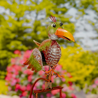 Metal Bird Garden Rocking Stakes with Dual Motion (Parrot)