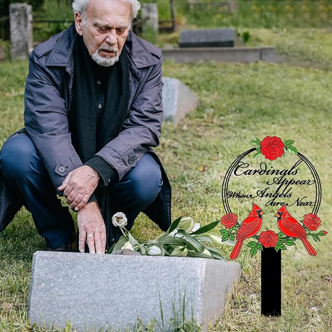 Cardinals Memorial Grave Stake with Cardinals Appear When Angels are Near - Metal Sympathy Grave Marker, Rust-Resistant Outdoor Cemetery Decoration(Cardinal)