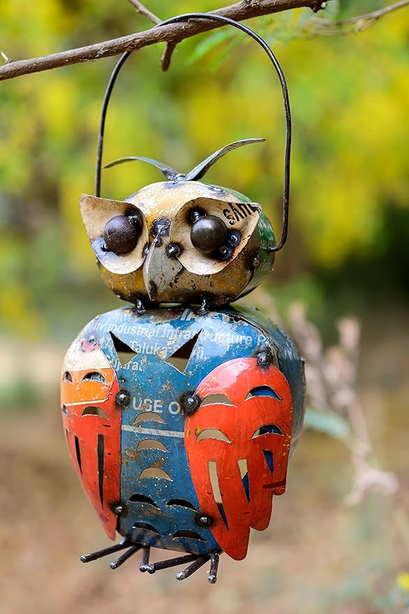 De Kulture Handcrafted Reclaimed Iron Vintage Caterpillar Decorative Collectible Figurine showpiece Holiday décor Ideal for Garden Decoration, 10.6x2.7x4 (LWH) inches