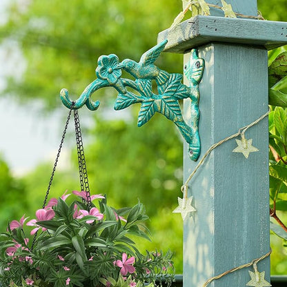 Sungmor Cast Iron Hanging Plant Brackets Decorative Plant Hanger, 2 Pack Green Wall Mounted Flower Pot Hooks, Outdoor Bird Feeder Hanger, Vintage Garden Hooks for Wind Chimes, Lanterns, Birdhouse