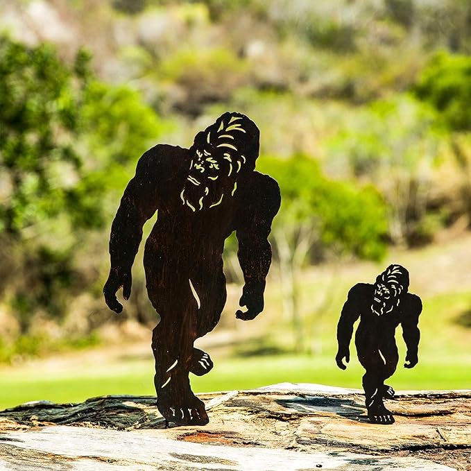 TT & MM Christmas Bigfoot Yard Decor Metal Garden Stakes,Set of 2 Big Foot Sasquatch Gifts for Men/Women,Outdoor Bigfoot Silhouette Statues for Yard Art,Patio,Lawn - 15.7”H x 8.3”W & 7.8”H x 4.1”W