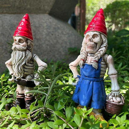 2PCS Male and Female Halloween Skeleton Gnome Couple Garden Statue Zombie Gnome Sculptures Resin Dwarf Figurines for Indoor Home Ornaments Outdoor Patio Yard Lawn Porch Decor