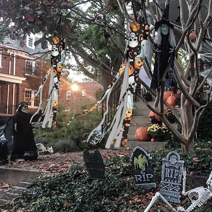 Halloween Ghost Pumpkin Skull Windsocks Hanging Durable Machine Washable Fabric Outdoor Hanging Decoration for Home Yard Patio Lawn Garden Tree Party Halloween Scary Horror Decor