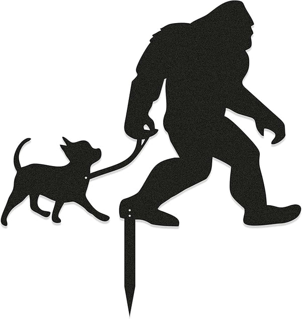 Bigfoot Garden Stake – Metal Sasquatch Statue Walking Chihuahua Dog on Leash – Funny Bigfoot Yard Decor, Outdoor Metal Yard Art, Sasquatch Sign for Garden & Lawn