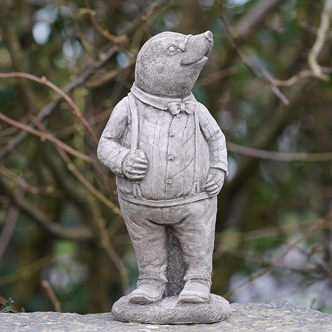 Set 4 Wind in the Willows Stone Statues | Mole Mouse Badger Toad Garden Ornament, Gray