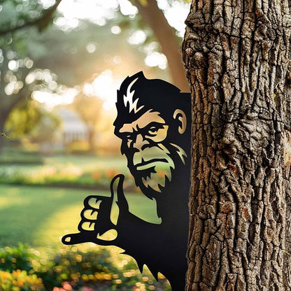 Zckjnoi Sneaky Sasquatch Metal Wall Art - Laser Cut Bigfoot Rock Gesture Sign, 15.8x10.2 Inch Outdoor Yard Decor for Garden & Tree Areas