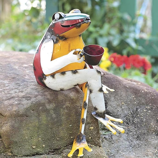Recycled Metal Coffee Frog Art Sculpture Decor, Unique Metal Frog Sitting Statue for Yard and Garden, Indoor Outdoor Metal Decor, Gardening Gifts Figurines, Housewarming Garden Gift (A)
