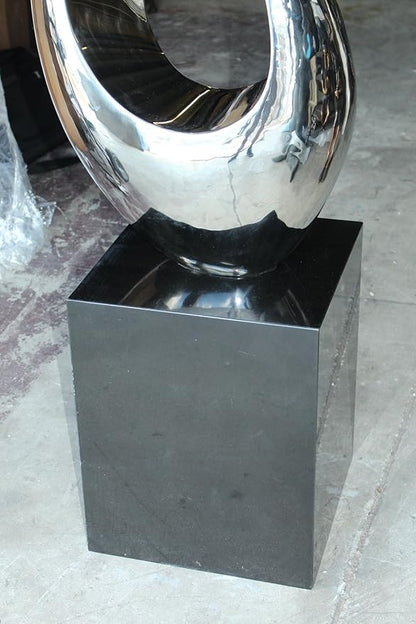 Modern Arts - Large Statue - CC2 - Size: 20" L x 20" W x 98" H.