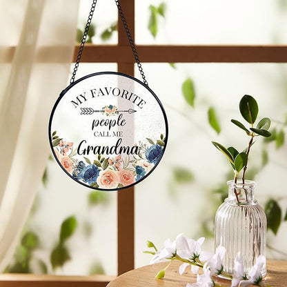 Grandma Gifts Suncatchers Stained Glass Window Hanging, Grandmother Gifts for Mother's Day, My Favorite People Call Me Grandma Sun Catchers Indoor Window, 7.9x7.9in