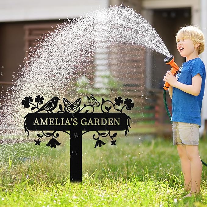 Personalized Metal Garden Signs with Stake, Custom Garden Signs for Outside Waterproof, Customized Name Sign Yard Lawn Gardens Decor Gardening Gifts for Moms Grandmas Gardeners