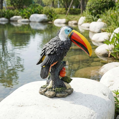 Real Toucan Statue, Colorful Outdoor Bird Decor Sculptur, Resin Bird Ornament, Tropical Tiki Bar & Garden Decor, Waterproof & Weather-Resistant for Bird Lovers