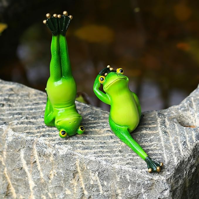 Cute Statues Frog Statue Outdoor Garden Sculptures for Yard Lawn Resin Animal Figurines Yoga Art Backyard Decor(Half Pigeon Pose)