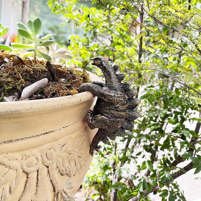 Miniature Stegosaurus Figurines Plant Decorations for Pots,Vintage Resin Hanging Stegosaurus Statue Planter Pot Hugger,Cute Climbing Dinosaur Flower Pot Hanger,Funny Garden Decor Outdoor Yard Gifts