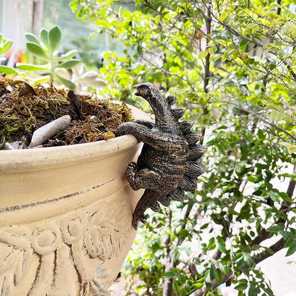 Miniature Stegosaurus Figurines Plant Decorations for Pots,Vintage Resin Hanging Stegosaurus Statue Planter Pot Hugger,Cute Climbing Dinosaur Flower Pot Hanger,Funny Garden Decor Outdoor Yard Gifts