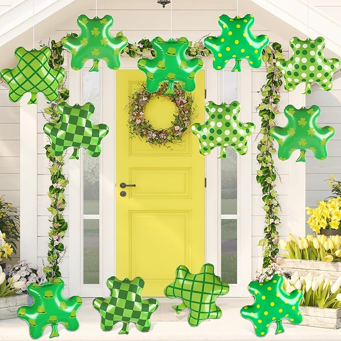 Wiooffen 12Pcs St. Patrick's Day Inflatables Large Shamrock Blow Up Balloons Lucky Clover Hanging Ornaments PVC Inflatable Ball Yard Lawn Decorations for St. Patrick's Party Outdoor Indoor Decor