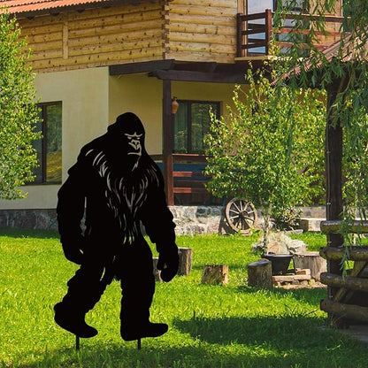 Gosknor Outdoor Metal Bigfoot Decor, Big Foot Yard Sign Stake Bigfoot Silhouette Sasquatch Yard Decor Sasquatch Statue Gift for Garden Yard Lawn Forest Decoration