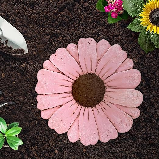 Landoraloria Cement Flower Stepping Stone 10” Daisy Garden Path Stone for Yard & Walkway Handcrafted Non-Slip Outdoor Patio Decor Weather-Resistant Cement Stone (Pink)
