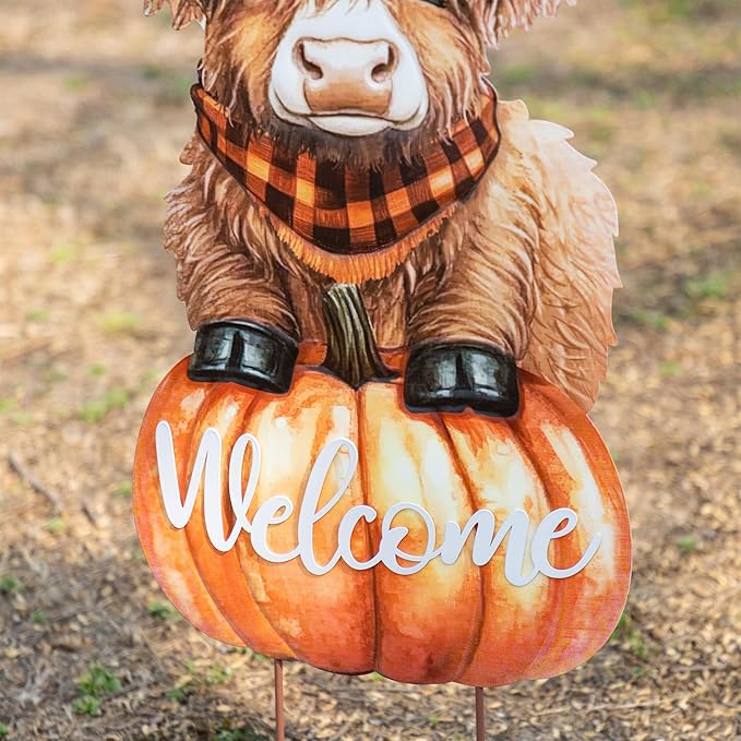 Glitzhome Fall Thanksgiving Yard Stake Decorations for Outdoor, 29.75" H Thanksgiving Metal Highland Cow Yard Stake or Wall Décor, Fall Garden Stakes for Patio Pathway Autumn Harvest Decorations