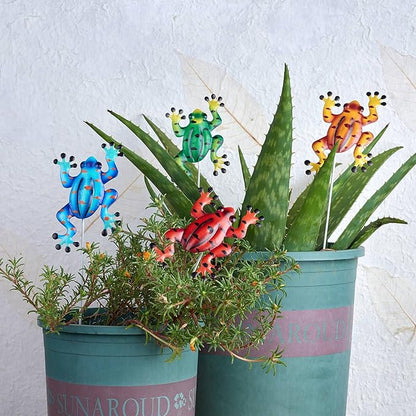 4 Pieces Metal Frog Garden Decor14 Inch Frog Art Garden Stakes Decor, Rust Resistant Metal Floral Outdoor Decor Frog Plant Stakes for Indoor Outdoor Garden Patio Lawn Decor