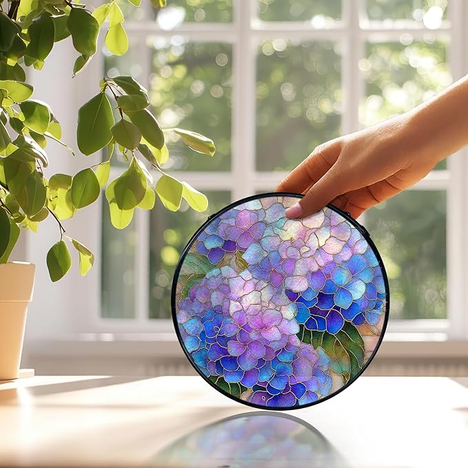 Hydrangea Decor, Spring Hydrangea Flower Suncatchers Stained Glass Window Hanging, Flower Sun Catchers Indoor Window Glass Round Wall Decor, Floral Wall Hanging Decorations, 7.9x7.9in
