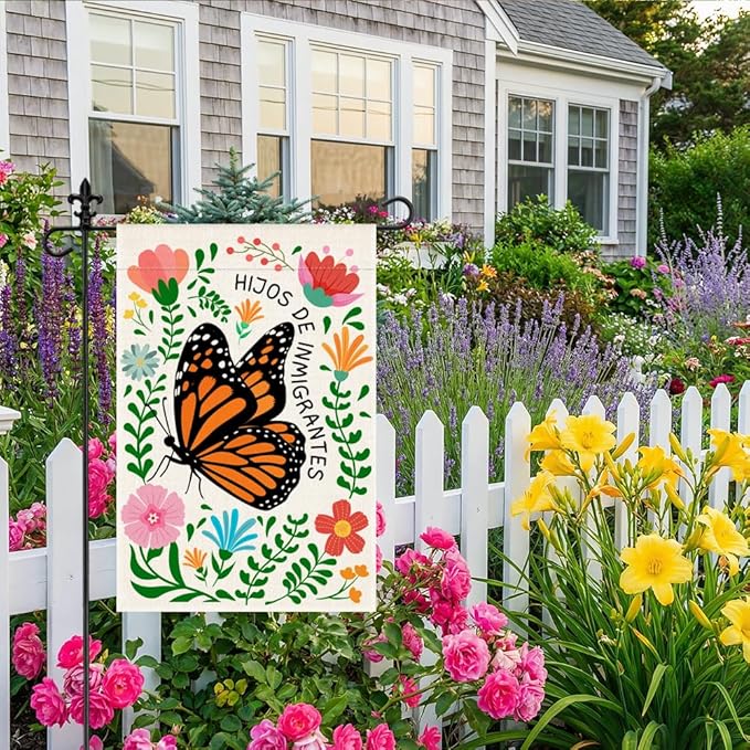 Hijos De Inmigrantes Garden Flag, 12 x 18 Inch Double Sided Political Yard Sign, Funny Monarch Butterfly Decor Flag for Outside Garden Yard, Immigrant Pride Gifts for Social Justice Supporter