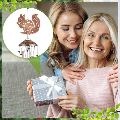 Squirrel Wind Chimes Outdoor Decoration for Women Men Mom Wife Grandma Birthday Gifts Memorial Metal Squirrel Wind Chimes for Outside Indoors, Lawn, Patio, Home, Porch, Yard Decor, Garden Decor
