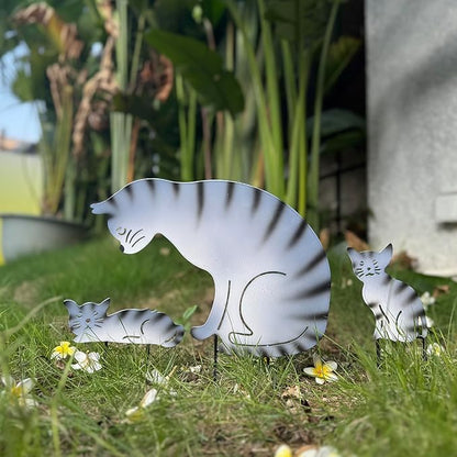 3 Pack Metal Cat Family Garden Statues, Outdoor Decorative Silhouette Stakes for Yard and Patio Lawn Ornaments - Animal Sculpture Art (Grey)