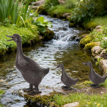 Sungmor Vintage Cast Iron Duck Garden Statue - 15.7" Tall Heavy Duty Outdoor Mother Duck Figurine, Rustic Animal Sculpture for Lawn, Patio, Yard - Antique Brown Finish, Farmhouse Home Decoration
