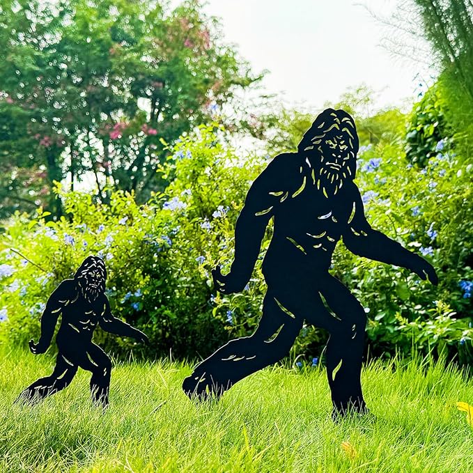 TIGGSY 15.8 inch Bigfoot Metal Outdoor Decor Big Foot Sasquatch Gifts for Men/Women Bigfoot Silhouette Statues for Yard Art, Patio, Lawn, Forests, Garden Decor, Yard Display, Garden Decorations
