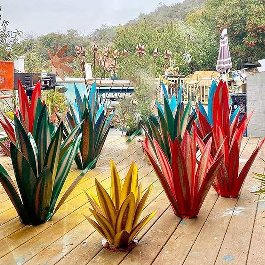 Juesi Metal Agave Plants for Outdoors, Garden Sculpture Metal Arts for Yard Lawn Patio (10.6" X 2.5", Silver)