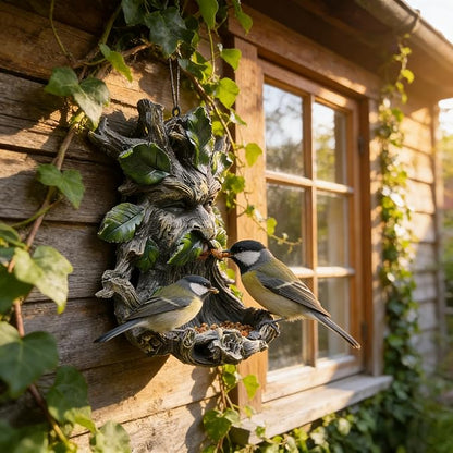 Whimsical Tree Face Garden Decoration ，Tree Faces Decor Outdoor Wallmounted Statue Art with Leaf Features, Outdoor Decor Garden Accessory (Home Decor)