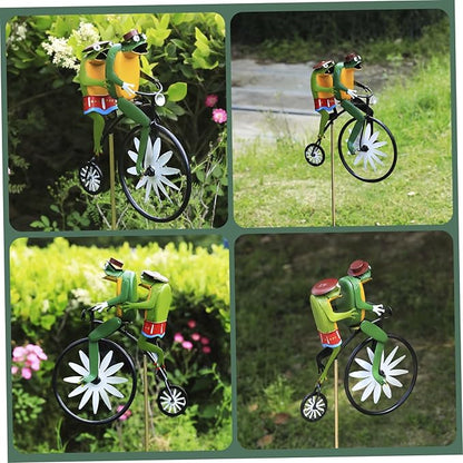 Wind Spinners for Garden, Vintage Metal Wind Spinner Frogs on a Bike Windmill Garden Ornament 3D Animal on Bike Sculptures for Yard Lawn Decor