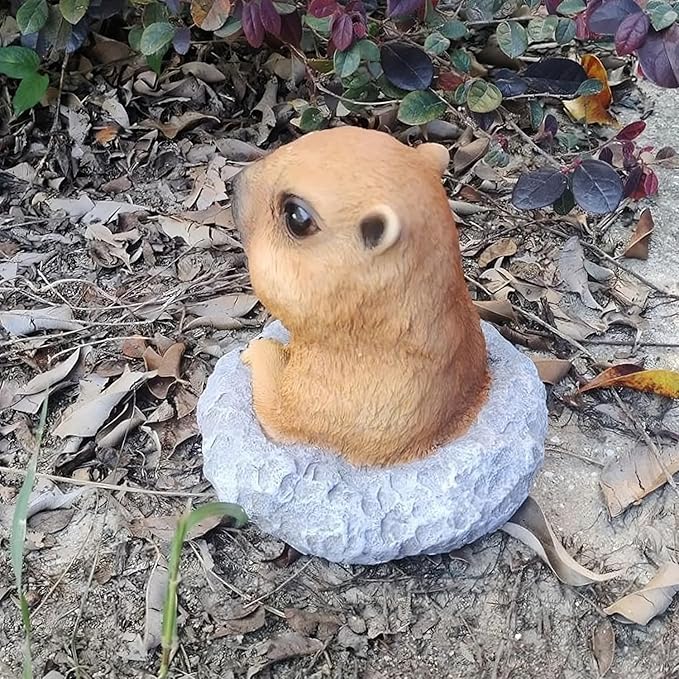 Garden Groundhog Statue, Tan Resin Wildlife Figurine, Rustic Outdoor Decoration, 5.2x5.2x5.2 Inches, Matte Finish