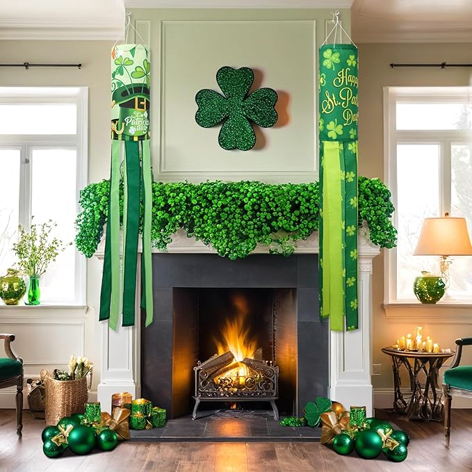 NOVWANG 2 Pieces St. Patrick's Day Windsock, 40 Inch Green Shamrock Outdoor Hanging Decorative for Balcony, Yard, Lawn, Patio, Garden