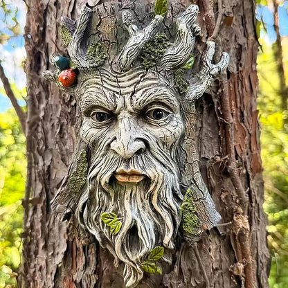 Teaeeno Whimsical Tree Face Garden Decoration, 11.8 in Tree Faces Decor Outdoor Wallmounted Statue Art with Leaf Features, Outdoor Decor Garden Accessory (Outdoors and Nature)
