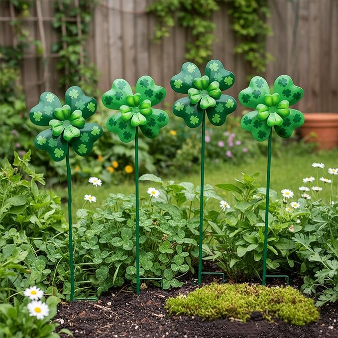 4pcs Clover Yard Wind Spinners Outdoor Decoration Stakes Lawn Ornaments, Lawn Decorations Garden Stakes, Metal Outside Decorations for Metal Yard Art Flower Garden Decor, Spring Mom Gifts