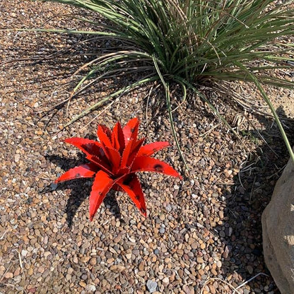 Mini Metal Agave (Red)