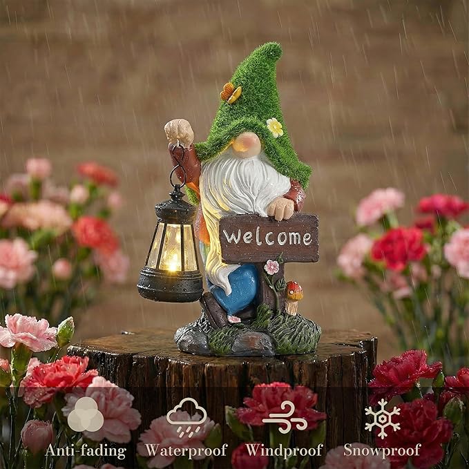 TERESA'S COLLECTIONS Garden Decor Outdoor, Garden Gnomes Holding Lantern, Gnomes Decor, Waterpoof Resin with Solar Lights, Garden Decor, Garden Gifts for Mom,Indoor/Outdoor,8.3"