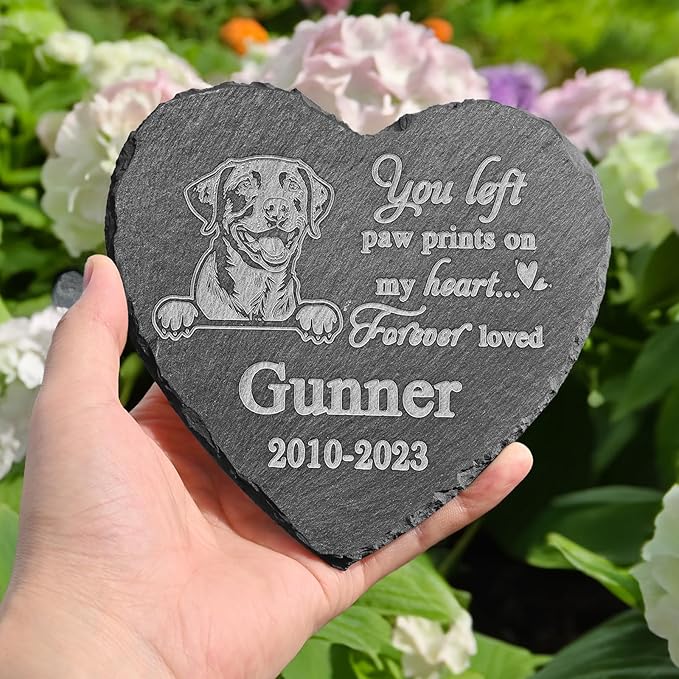 Chesapeake Bay Retriever Memorial Stone, Chesapeake Bay Retriever Statue, Chesapeake Bay Retriever Memorial Gifts, Chesapeake Bay Retriever Sympathy Gift, In Memory of Chesapeake Bay Retriever