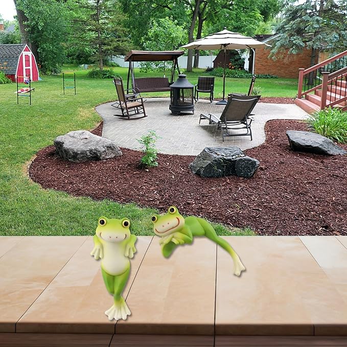 Cute Frog Statues Decorative Figurines, Lightweight Resin Garden Ornaments For Lawn Patio Porch, Weather Resistant Outdoor Decor Set Of 2
