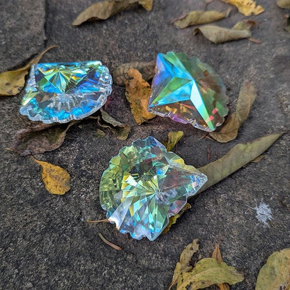Crystal Prism Pendant DIY Suncatcher, Fan-Shaped Hanging Crystal Prism suncatchers for Window, Car, Garden & Home Décor,