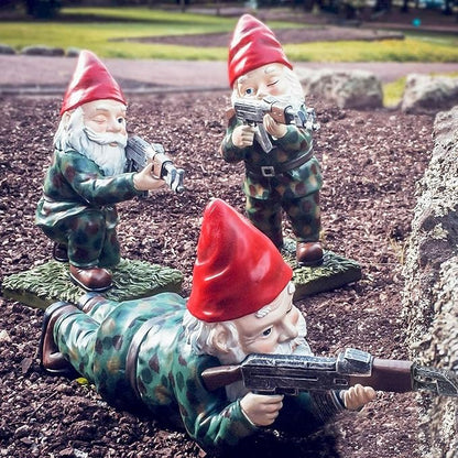 Military Garden Gnomes, Garden Statues Gnome with Gun, Funny Army Gnomes Soldiers Tactical Statue for Indoor Outdoor, Patio, Yard, Lawn, Christmas Ornaments, Home Décor (Red)