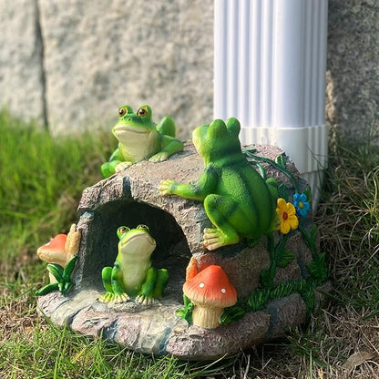 Gutter Downspout Extension Outdoor Statue Decor, Decorative Downspout Splash Block for Gutter Downspouts Extender, Frog Statue Rain Gutter Guardian for Patio, Lawn, 3”×4” Christmas Extender Covers.
