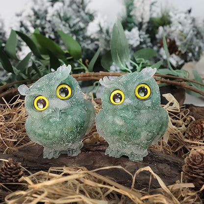 Nupuyai 3 inches Orgone Resin Crystal Chips Tumbled Stone Owl Statue, Mini Hand Carved Stone Crystal Animal Figurines for Tabletop Indoor Outdoor, Green Aventurine