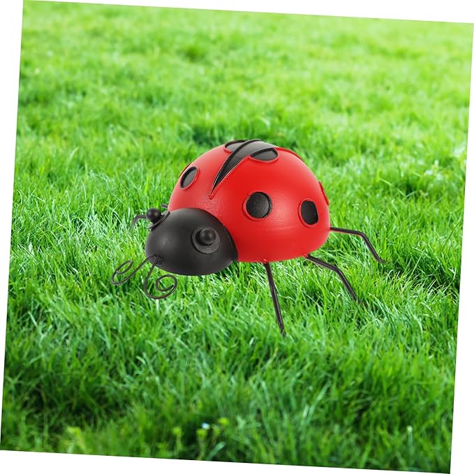 LIOOBO 3pcs Ladybug Garden Statues Iron Ladybug Ornaments for Outdoor Decor Garden Sculptures Statues