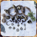 44 Pcs Witch Bells DIY Kit for Door Knob, with Wreaths Protection Witch for Bell Witchy Decor Hanging Wall Home Bedroom Garden Witchcraft Decorations Witches Wind Chimes Decor Retro Color