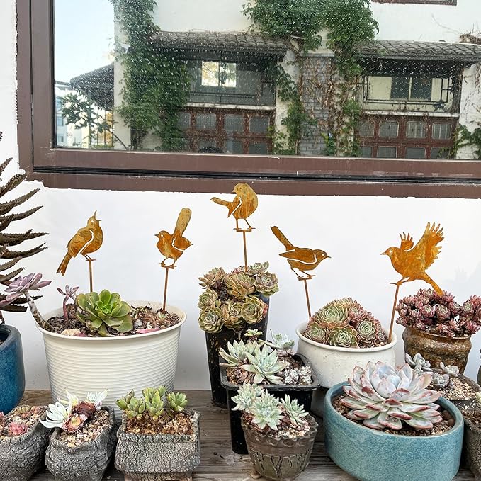 5PCS Rusty Birds Decoration Garden Stakes,Metal Birds Garden Decor for Outside,Rustic Wren Bed Decorations,Bird Lover Gifts for Women Mom Grandma Wife,Outdoor and Yard Art, Lawn Ornaments