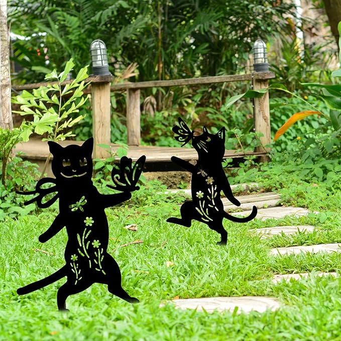 Metal Black Cat Decorative Garden Stakes,3 Pack 15" Cat Stakes Garden Decor for Outside,Large Black Cat Silhouette Statues Decorations for Cat Lovers Outdoor Decor,Yard Art,Lawn Ornaments