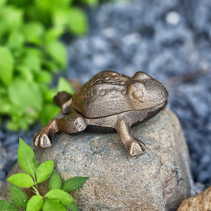Outdoor Frog Key Hider, Cast Iron Frog Statue and Keys Hiders for Outside, Decorative Hidden Keys Holder, Antique Gold Hide a Key for Indoor Garden Yard Patio Decor